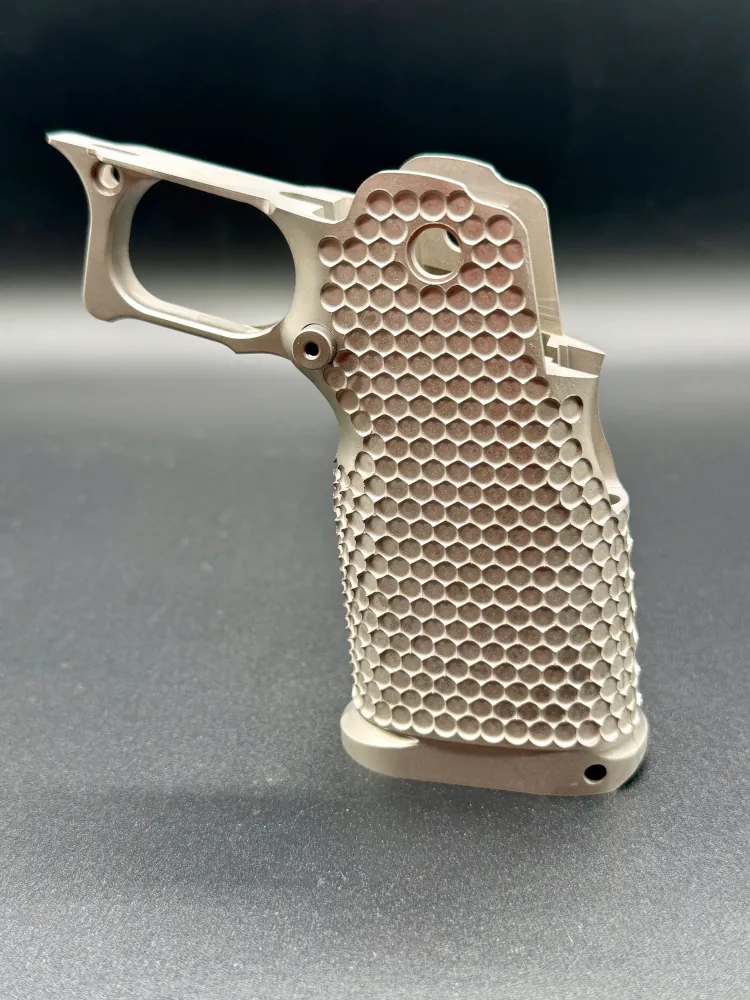 LSI Outlaw Grip